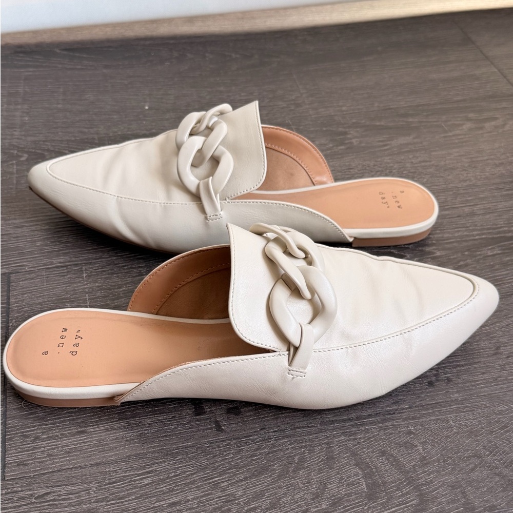 a new day Women's Cream Chain Mules